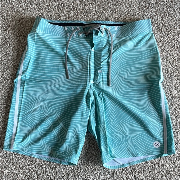 Outerknown APEX Evolution Swim Trunk New Without Tags